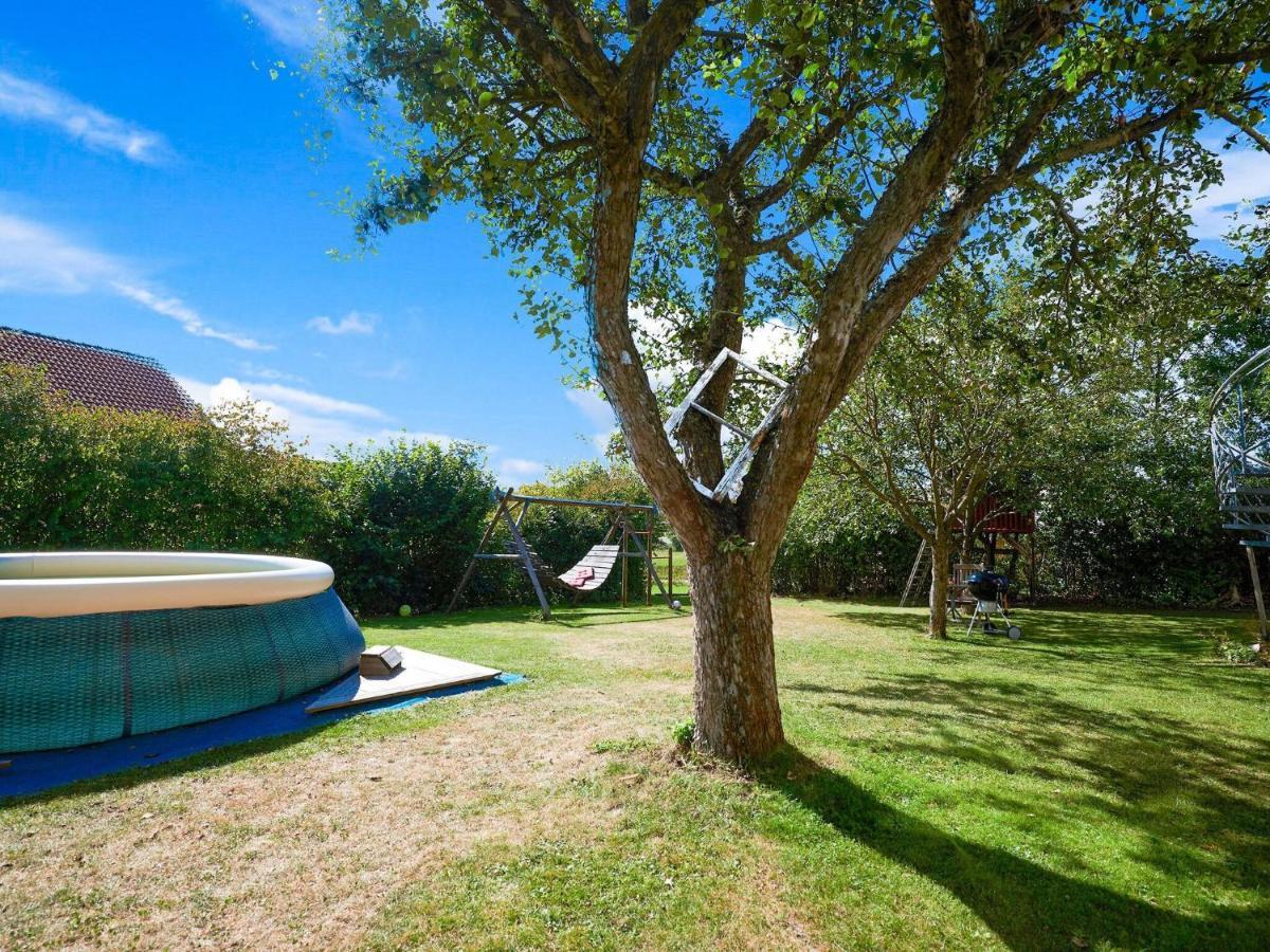 Nice Flat With Sauna Covered Terrace Garden And Tree House For Children Zandt エクステリア 写真