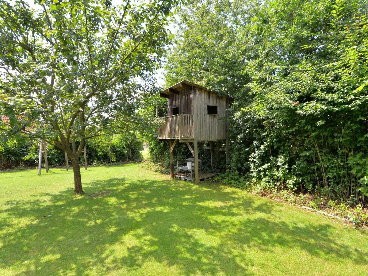 Nice Flat With Sauna Covered Terrace Garden And Tree House For Children Zandt エクステリア 写真